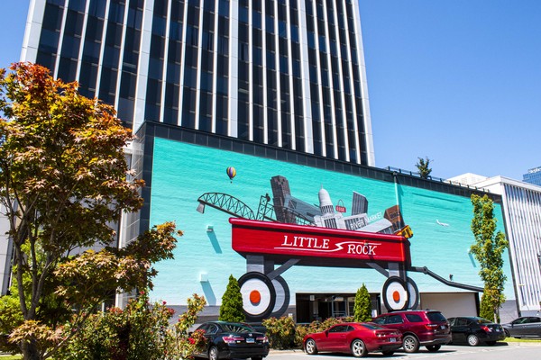Picture of Playtime, a mural by Jason Jones, on the Union Plaza Building near Capitol and Main